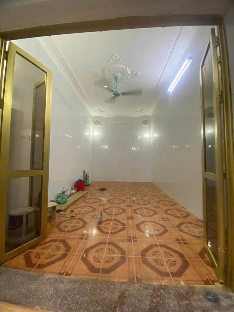 Cho thuê nhà ngõ 260 Tân Mai 3 tầng x 40m2, 3 ngủ, 8.5 triệu - KD nhỏ kết hợp ở gia đình - Ảnh chính